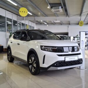 Opel Frontera 1.2 Hybrid 136 АКПП 6